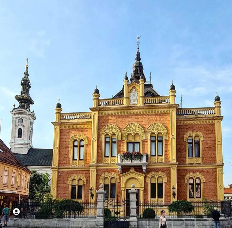 Нови Сад го воведува социјалното менторство како нова методологија за вработување